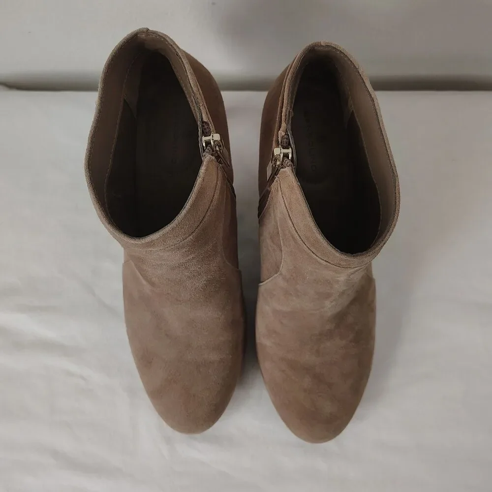 Bandolino Ankle Boots Taupe Tan Leather Suede Heeled Shoes Size 8.5M